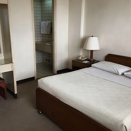 Sunny Bay Suites-3